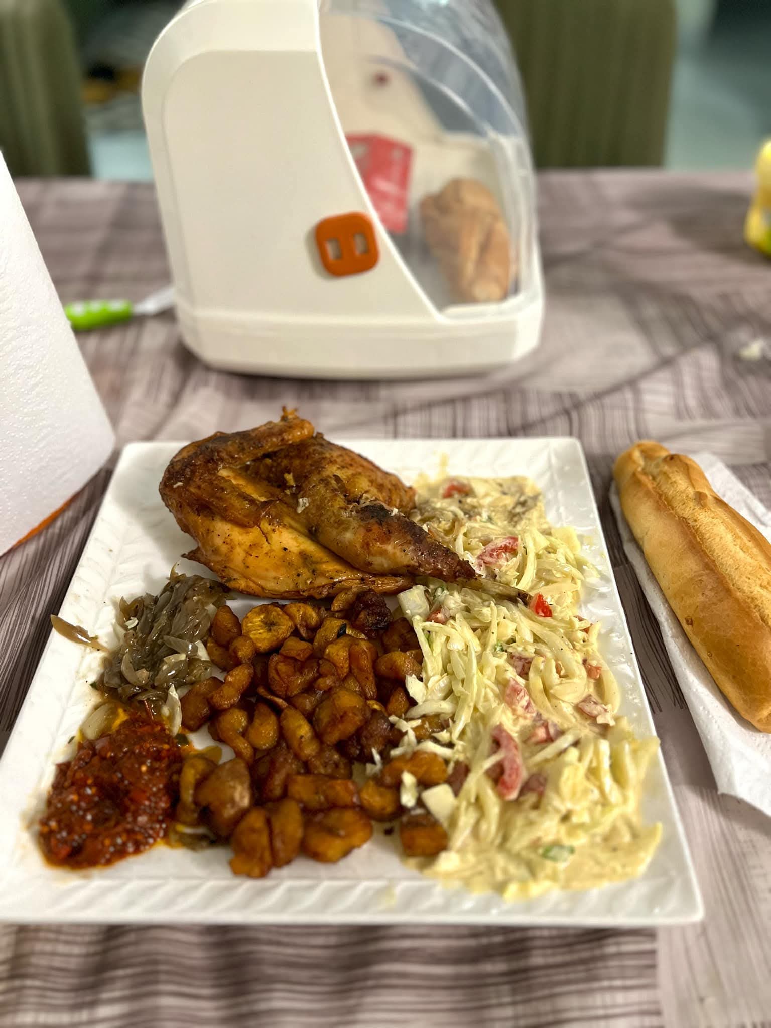 Poulet braisé + Alloco